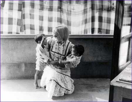 Doctor Marilyn Rossner at Mother Teresa’s convent, in Calcutta